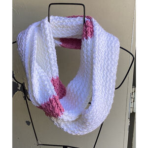 Chunky Knitted Infinity Scarf Handmade White & Pink Acrylic yarn Warm & Cozy
